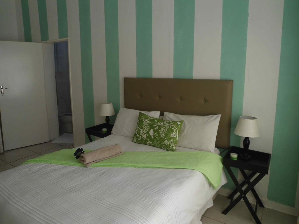 Robin Nest Guest House Нюкасъл Екстериор снимка