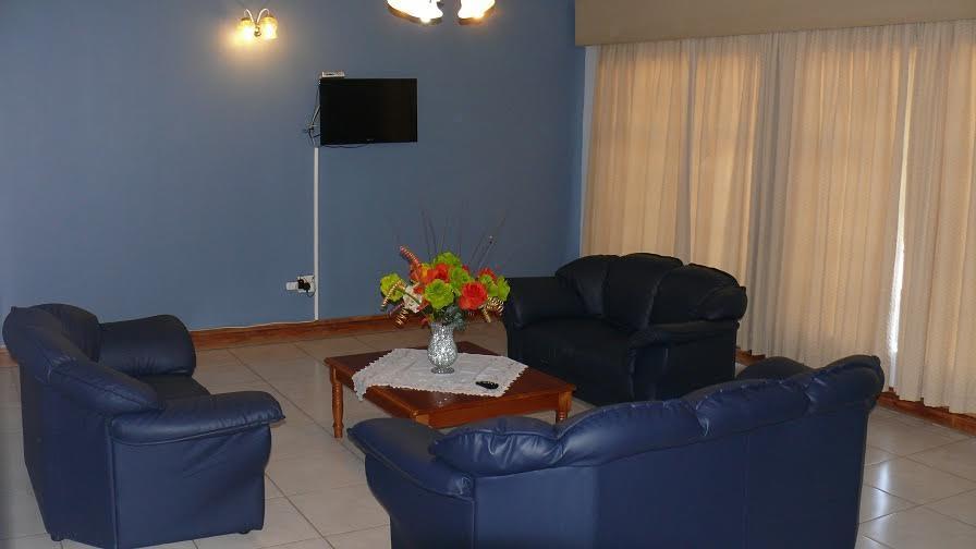 Robin Nest Guest House Нюкасъл Екстериор снимка